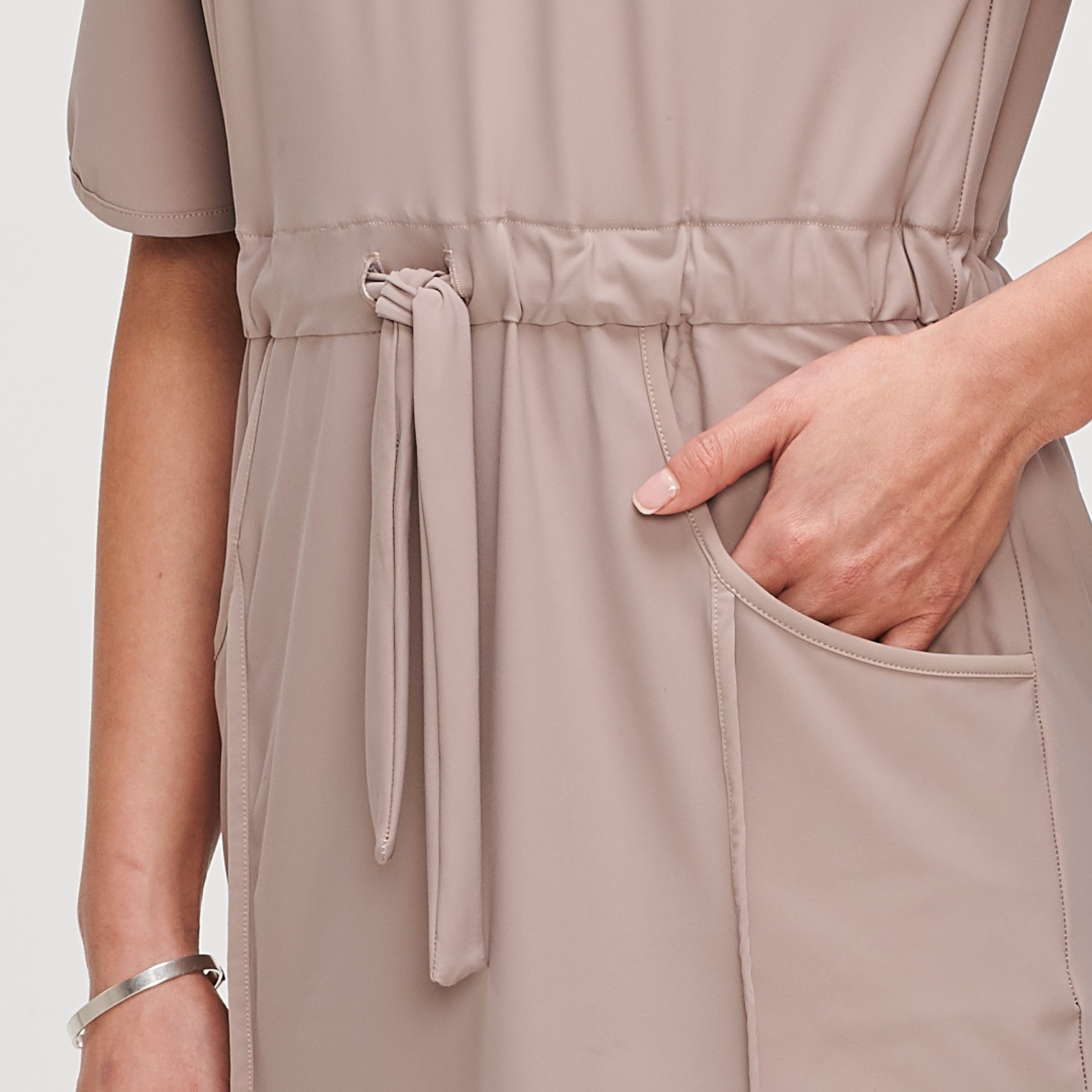 Taupe